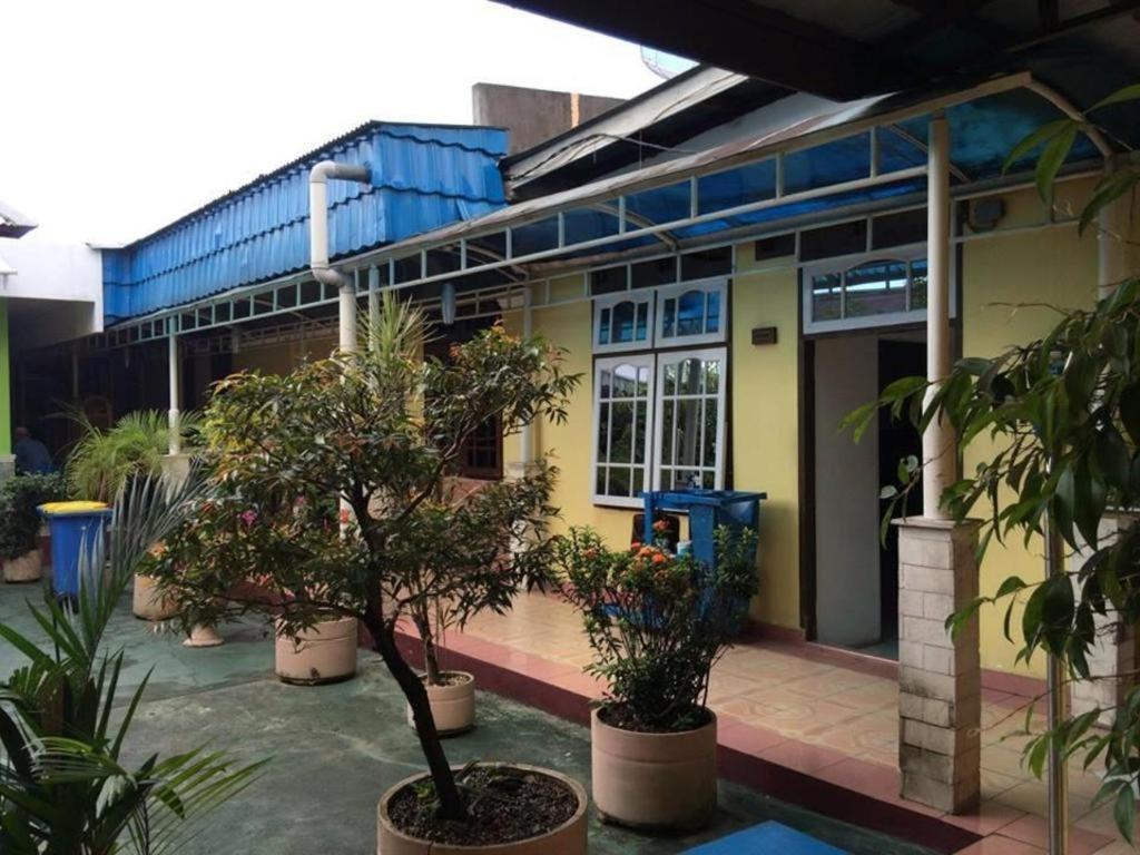 Hotel Kaisar Tarakan Exteriör bild